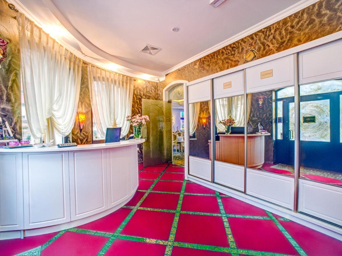 Royal Palace Centrum Bankietowe ซาน็อค ภายนอก รูปภาพ